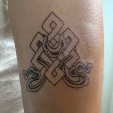 On en parle sur tatouage femme : Tatouage Bouddhiste Au Sri Lanka Forum Sri Lanka Routard Com