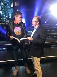 18 085 tykkäystä · 43 puhuu tästä. Cdu Sachsen Anhalt On Twitter Hasselhoff Trifft Haseloff Nach Sieben Jahren Haben Sich Baywatch Star Und Sanger Davidhasselhoff Und Unser Ministerprasident Reinerhaseloff Zum Zweiten Mal In Magdeburg Getroffen Https T Co Rryhthykr4