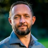 400+ "Ewald Ewald" profiles