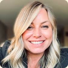 Gina Singleton's Instagram, Twitter & Facebook