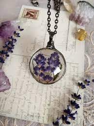 Pressed Flower Frame Mothers Day Gift Lavender Necklace Etsy In 2021 Lavender Necklace Dried Lavender Flowers Terrarium Jewelry