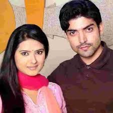 i am very sorry to disappoint everyone,but me and Vayden are getting  married!🫶 ( labyah love,see yah!)