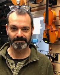 Kilburn High Road: the magic of Folkies Music