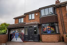 Check spelling or type a new query. Superheroes Bow To Nhs Angels In Stunning Artwork On Businessman S Garage Door Sound Health And Lasting Wealth