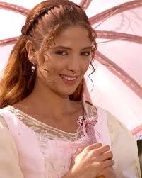 Matilde Penalver Adela Noriega Amor Real Hair Highlights Hairstyles For School Hair Styles