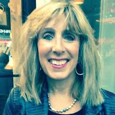 Jacqueline Strayer (@jfstrayer)