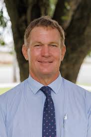 Mareeba Shire Cr Kevin Davies Leaves a Legacy of Tremendous Community  Service It is with immense sadness that we inform the community that  Councillor Kevin Davies passed away peacefully surrounded by family
