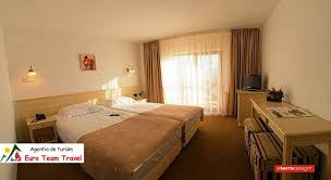 Kostenloses wlan in den öffentlichen bereichen, parken ohne service (kostenlos) und abholservice vom bahnhof (kostenlos). Pensiunea Casa Humor Gura Humorului Rezerva Cazare Online