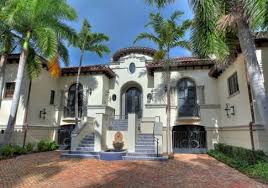 In Pictures The Most Expensive Celebrity Real Estate For Sale Celebrity Houses Mansions Sale House