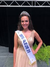 Julie tagliavacca dans le top 15. Miss France On Twitter Felicitations A Laurie Derouard Elue Miss Centre Val De Loire Pour Missfrance2019