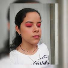 កម្រង​ព័ត៌មាន​​សម្រាប់ piubella_gloria