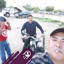 Irapuato Fotografía de 1974. El 12 de diciembre de 1970 abrió sus puertas  en Irapuato Almacenes Blanco, con su tienda al ras de la traza urbana y un  estacionamiento subterráneo. Blanco tuvo