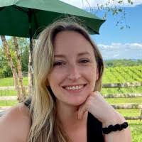 Sarah Mowery's Instagram, Twitter & Facebook