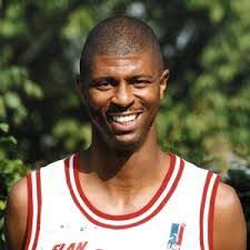 Mike Gizzi's Instagram, Twitter & Facebook