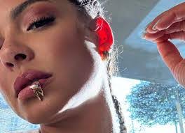 Omar Maxwell's Instagram, Twitter & Facebook