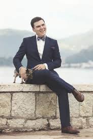 What color shoes with navy dress. How To Match A Blue Suit With Brown Shoes In Style