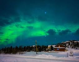 These Are The Best Spots To Witness The Incredible Northern Lights Right Here In America Fairbanks Alaska Northern Lights Alaska