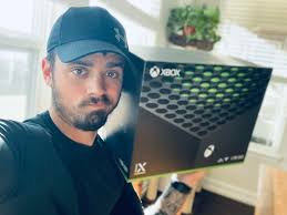 George Romfh (@georgeromfh)