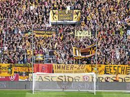 Offizielle website des vereins sg dynamo dresden e.v. Die Dynamo Utopie Ballesterer