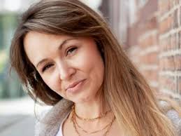 Autorin Andrea Marie Eisele liest in der Stadtbücherei Wedel