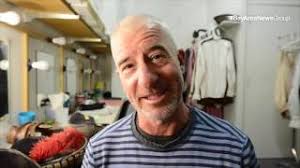 Steven Epp gives a crash course in acting like a pirate from his experience  playing Long John Silver