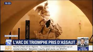 Découvrez les images des heurts sous l'arc de triomphe filmés par une caméra sur le casque d'un policier. Gilets Jaunes Dix Sept Personnes Seront Jugees Pour Le Saccage De L Arc De Triomphe Fin 2018