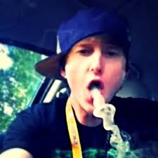 Ryan Devine (@BigDeezNuts)