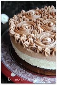 Entremets Au Chocolat Blanc Et Praline Chocolat Chocolat Blanc Mousse Au Chocolat