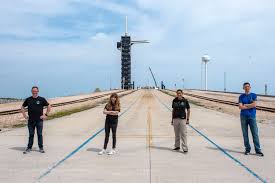 Helmed by billionaire ceo elon musk, spacex has made a name for itself as a leading rocket launch provider. Dgcsgjuvnz9jsm