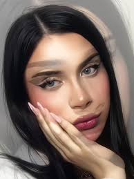 لحظات خنده‌دار با لانی: گریه کن یا بخند؟😂