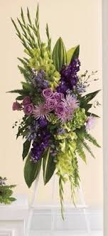Town And Country Floral Gallery Sympathy Flowers Wiley Funeral Home In Granbury Tx Town And Country Floral Gallery Funeral Flower Arrangements Funeral Floral Funeral Floral Arrangements
