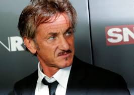 Y es que reportaron que ya fue intubado por las complicaciones derivadas de la enfermedad. Tomas Goros Recibio Insultos De Sean Penn La Verdad Noticias