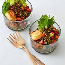 Linsensalat Mit Gebratener Jakobsmuschel Rezept Gebratene Jakobsmuscheln Essen Essen Und Trinken