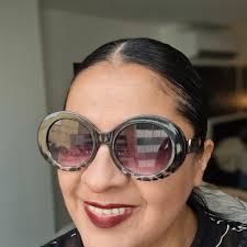 Apoyar e impulsar el talento de...