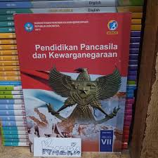Nah itu adalah jawaban dari buku paket pkn kelas 10 kurikulum 2013 revisi halaman 211, semoga membantu. Harga Buku Paket Pkn Kelas 8 Masnurul