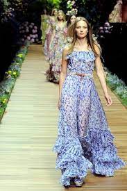 La nostra collezione di abiti estivi. Vestiti Lunghi Estivi Floreali Maxi Dress Fashion Fashion Show