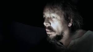 Longa faz leve sobrevoo sobre a carreira do diretor Ruy Guerra