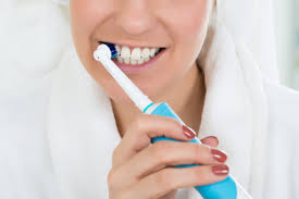 Plus de 216 références brosse à dents : Brosse A Dents Electrique Avantages Choix Et Prix Ooreka