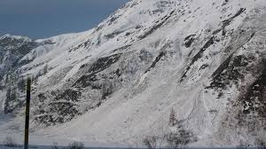 Vorsicht dachschnee vorlage / warnschild achtung erhohte rutschgefahr auf der treppe bei schnee und regen : Vorsicht Dachschnee Vorlage Ausdrucken Vorsicht Glas Pdf Schild Vorsicht Glas 2 Wer Hatte Denn So Viel Ruckrad Um Massiv Auf Die Strasse Zu Gehen Wenn Dem Geschatzten Herrn Reitschuster