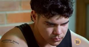 Bueno , bueno , bueno … Eduardo sacaría la maldad de sus padres o es un  adolescente frustrado y de ahí su comportamiento? Diego es un tipejo , para  mí no sirve ,