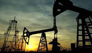 Mais là encore, même s'il y a une prise de conscience de plus en plus importante, difficile de se passer de pétrole. Petrole Menager A La Pompe Var Tunisie Pourquoi La Hausse Des Prix Des Carburants A La Pompe De Remplissage Petrole Manuelle