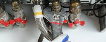 چرا از لوله پکیج آب بیرون می‌آید؟