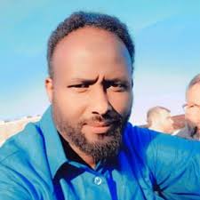 Maxamed Nuux oo ka mid ah Waxgaradka Somaliland ee ku dhaqan Faransiiska  ayaa sheegay in doorashooyinkii isku sidkanaa ee madaxtooyada iyo xisbiyada  ee ka qabsoomay JSL 13kii bishan November, ay Somaliland ku