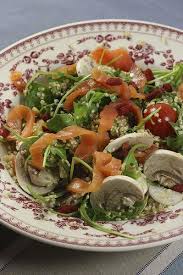 Salade De Quinoa Au Saumon Baies De Goji Salade De Quinoa Salades Composees Salade De Quinoa Au Saumon