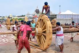 COVID-19 Effect: Odisha artisans shed tears over Supreme Court ruling on Puri  Rath Yatra