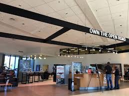 Chrysler's town & country has brought a touch of luxury and class to the minivan segment for more than two decades now. What S The Sonic Guest Experience Actually Like I Went To Go Buy A 4runner To Find Out Axios Charlotte