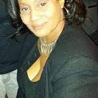 Adele Vickers's Instagram, Twitter & Facebook