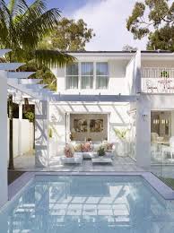 Soft White Outdoor Sofas Blend In Well Reihenhaus Traumhafte Strandhauser Strandhauser