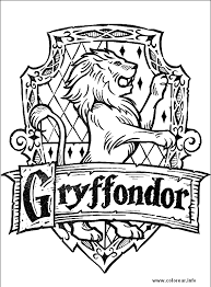 Plus, it's an easy way to celebrate each season or special holidays. Free Printable Gryffondor Crest Coloriage Harry Potter Harry Potter Gryffondor Dessin Harry Potter