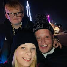 Hi can anyone vouch for Aaron Huntley Thanks all 👍